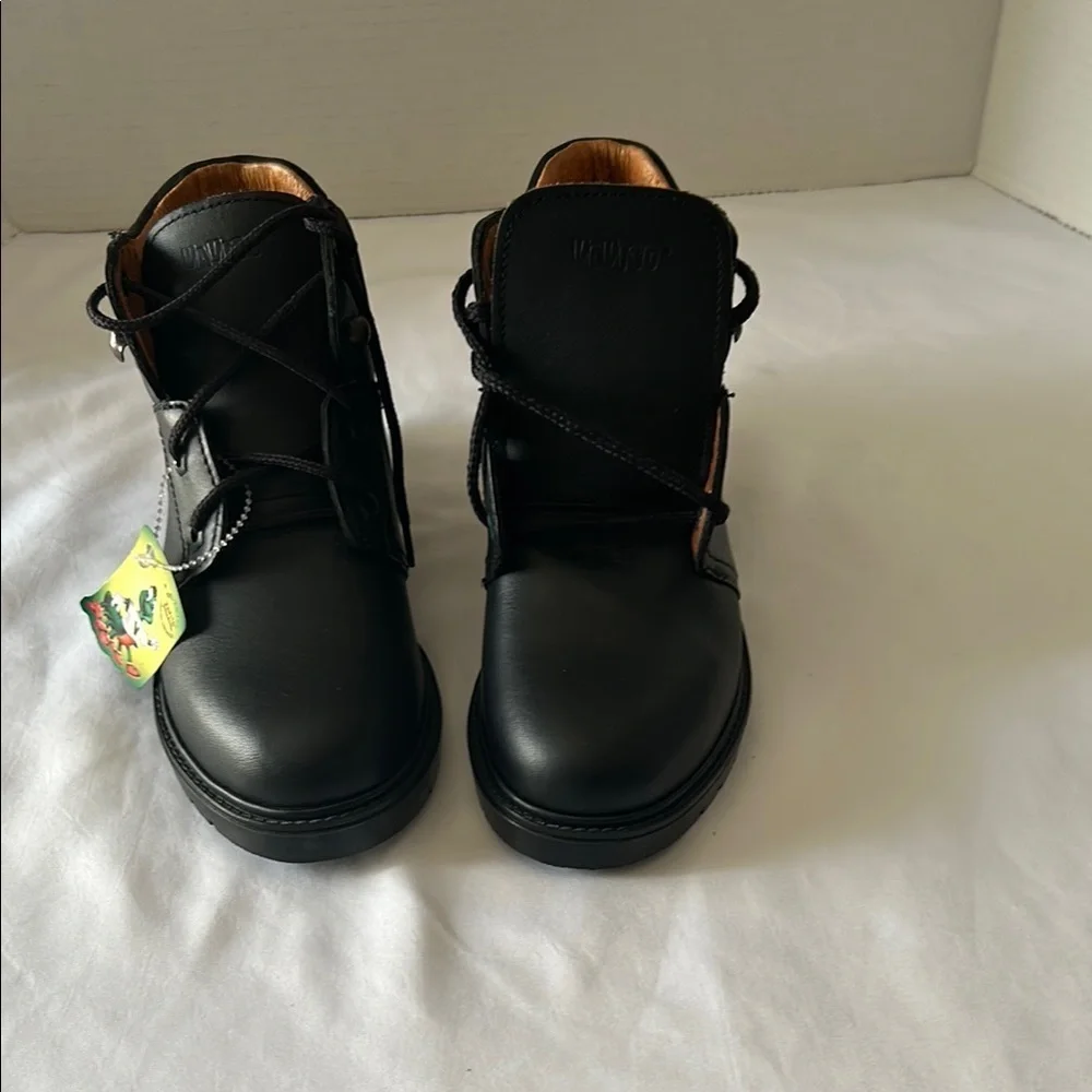 Black Leather Ankle Boots with Classic Design
